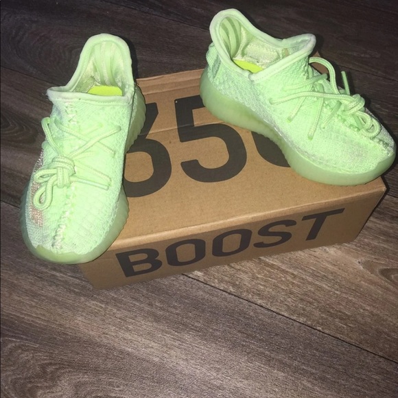 yeezys that glow